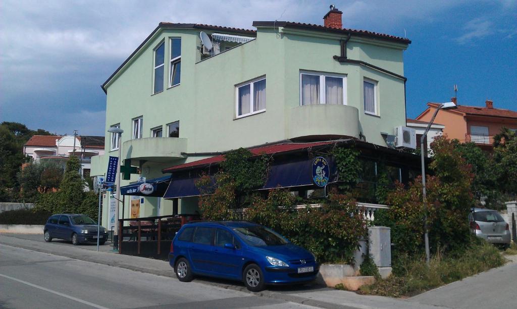 Apartments Paradiso Pola Esterno foto